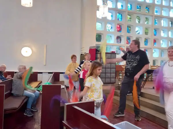 Bewegungsspiel zum Weltkindertag