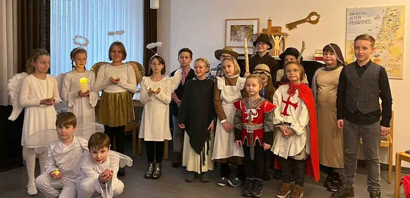 Verkleidete Kinder vom Krippenspiel 2023